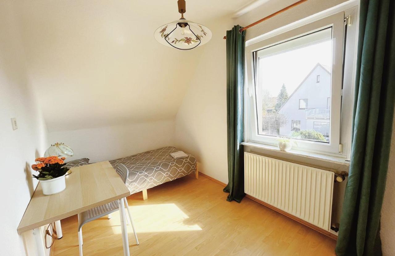 Messezimmer Laatzen 30880 Hannover Ngoại thất bức ảnh